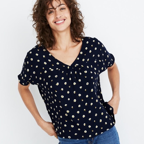 Madewell Tops - Madewell Rhyme Top In Daisy Dots Short Sleeve